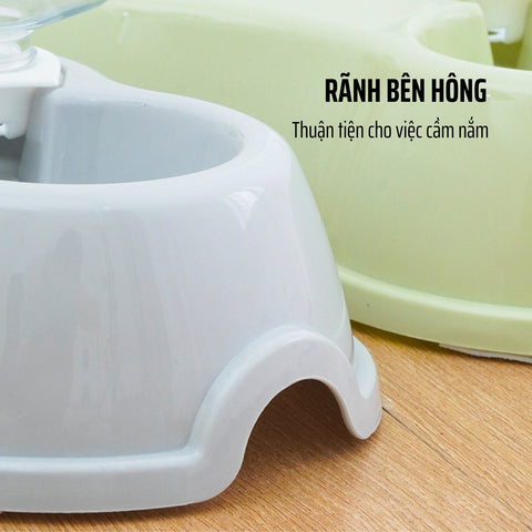 Rãnh bên hông bát thuận tiện cho việc cầm nắm