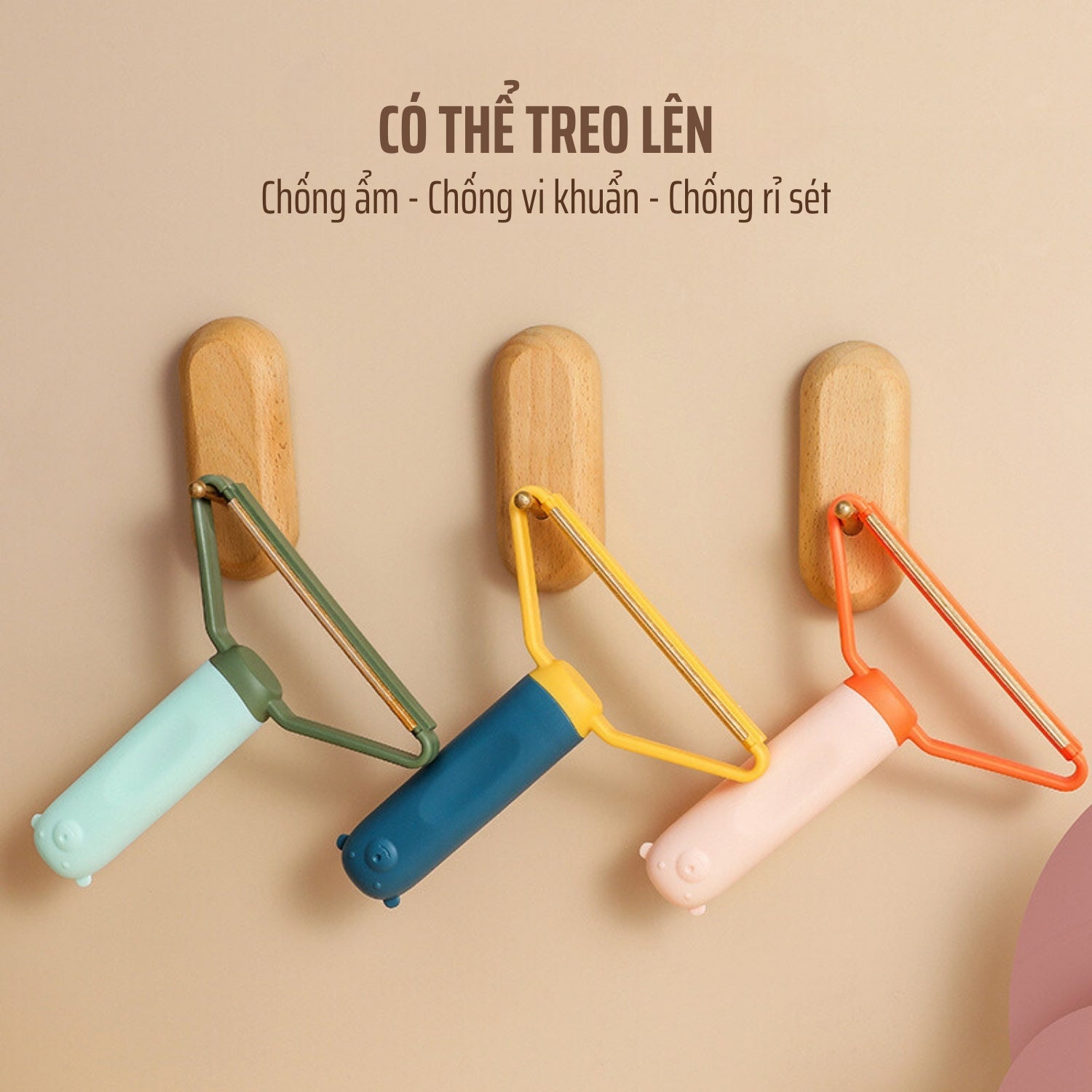 Thiết kế tiện lợi có thể treo lên của cây cào dọn lông chó mèo 