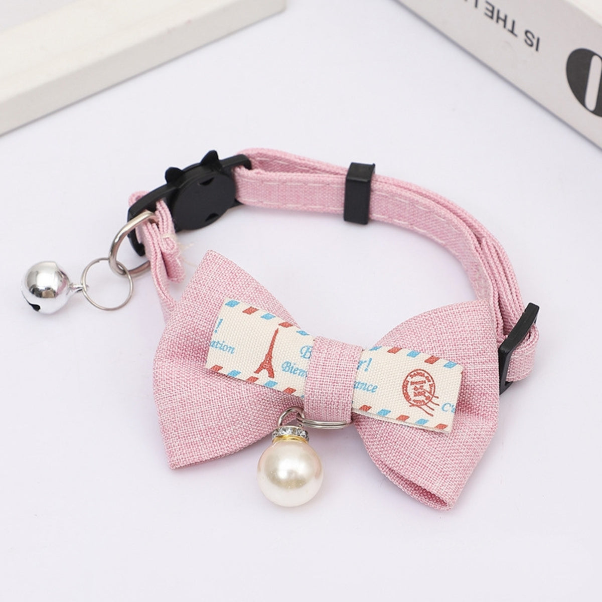 Vòng cổ cho mèo con màu hồng dễ thương